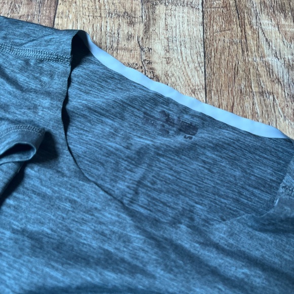 Columbia Omni-Wick Men's Gray Long Sleeve Shirt - Picture 7 of 7